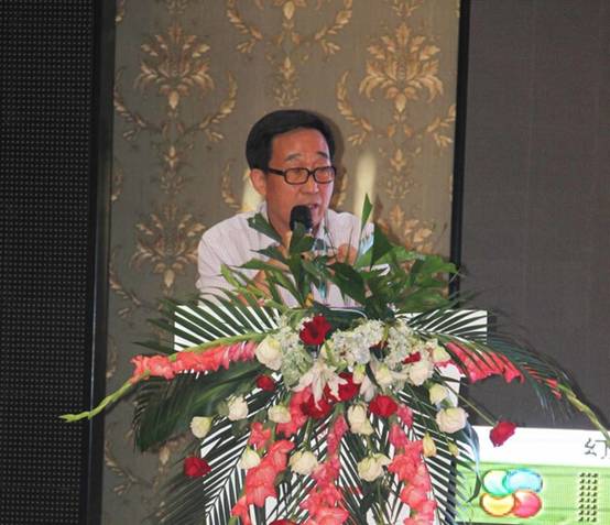 中國品牌第一人現身產(chǎn)業(yè)化發(fā)展論壇，共同分享饕餮智慧盛宴